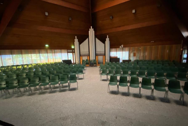 kerkzaal